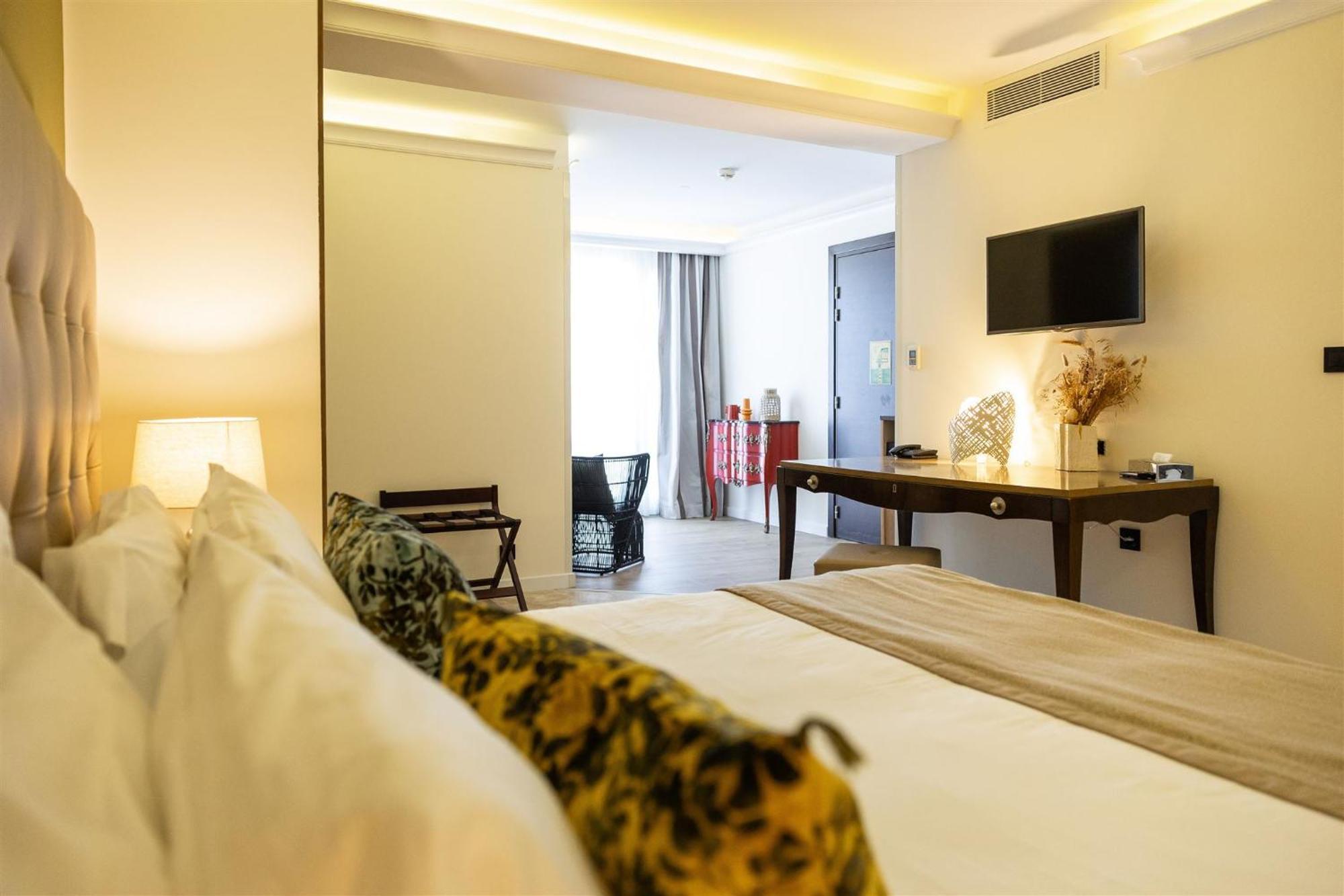 Hotel Des Gouverneurs Bastia  Luaran gambar